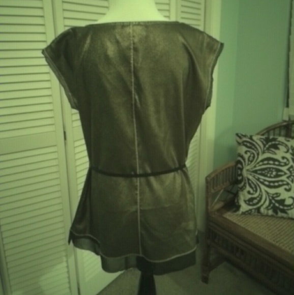 Vera Wang SIMPLY VERA Metallic/Mesh Belt Tunic Top - Picture 3 of 7